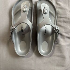 Women’s Birkenstock Gizeh Sandals